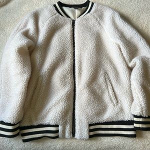 Men’s Forever 21 - White Bomber Jacket (L)